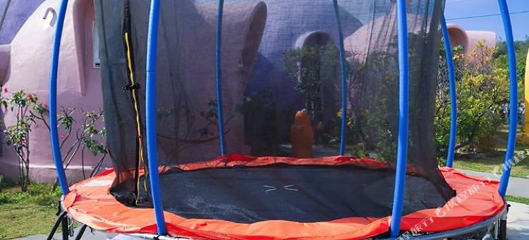 垦丁哈比星堡图片