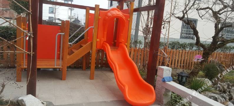 周庄莲语苑花园民宿图片