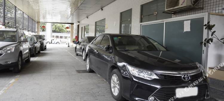 派酒店(广州南田路广百新一城凤凰新村地铁站店)图片