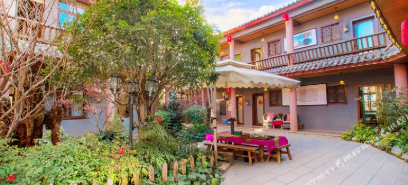 军旅驿站风铃居丨Wind Chime Mansion·四合庭院(束河古镇店)图片