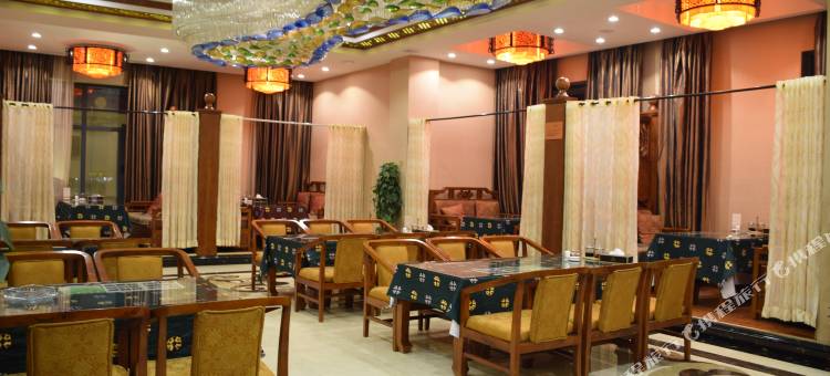 石渠香德尼玛大酒店图片