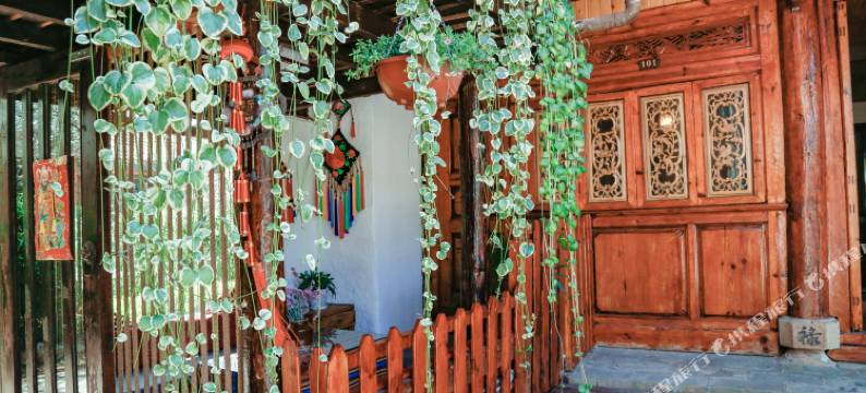 丽江随缘客栈(束河古镇店)图片