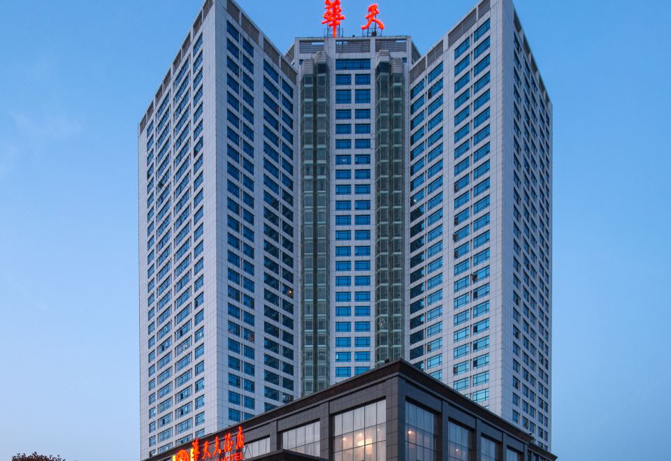 Huatian HotelOver view