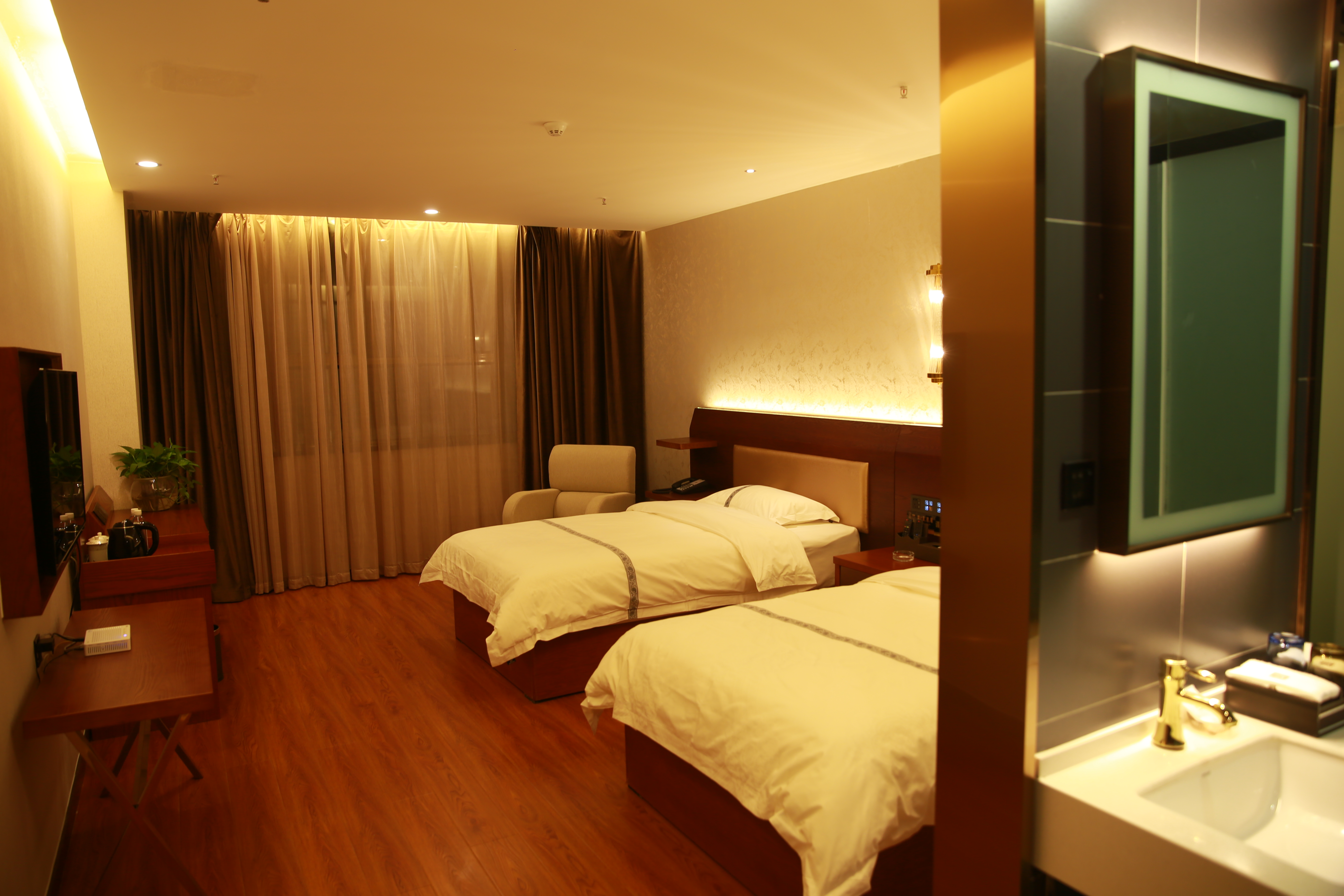 Qitai TianYi HotelOver view