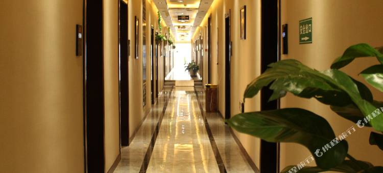 派柏·云酒店(太原南站山西大学店)图片