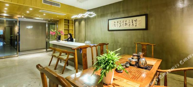 北欧尚品酒店(重庆观音桥步行街店)图片