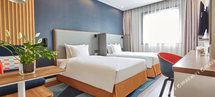 南京玄武湖智选假日酒店图片