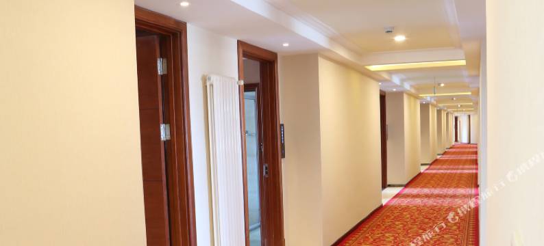 桃子精品酒店(青岛万年泉路地铁站青山路店)图片