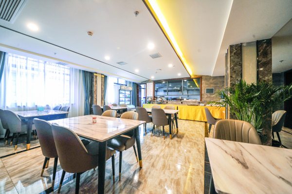 Colorful Xiangxi Inn Hotel Overview