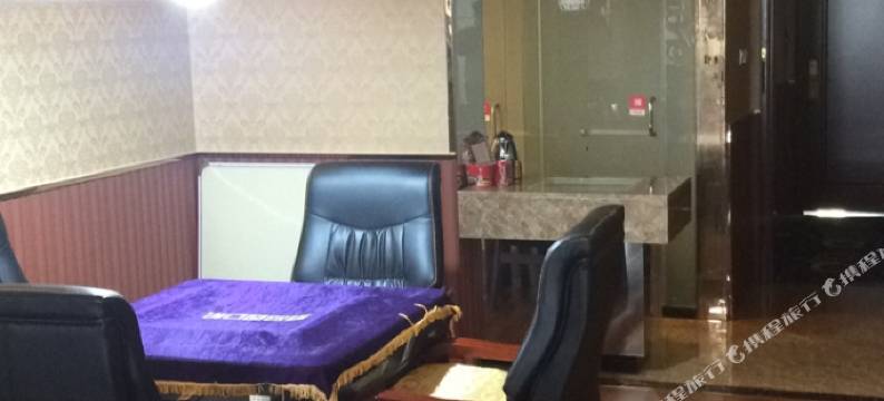 艺朵高酒店(奉化万达金钟广场店)图片