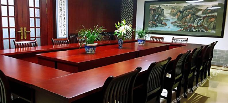 黄山浦溪河畔假日酒店图片