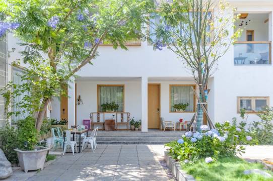 大理古城吾栖国风美学设计师民宿