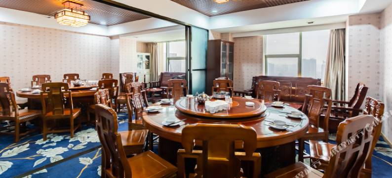 财智国际大酒店(娄底春园步行街店)图片