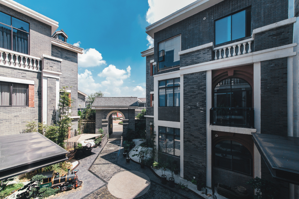 Renshou Heilongtan Yunna Resort Hotel Over view