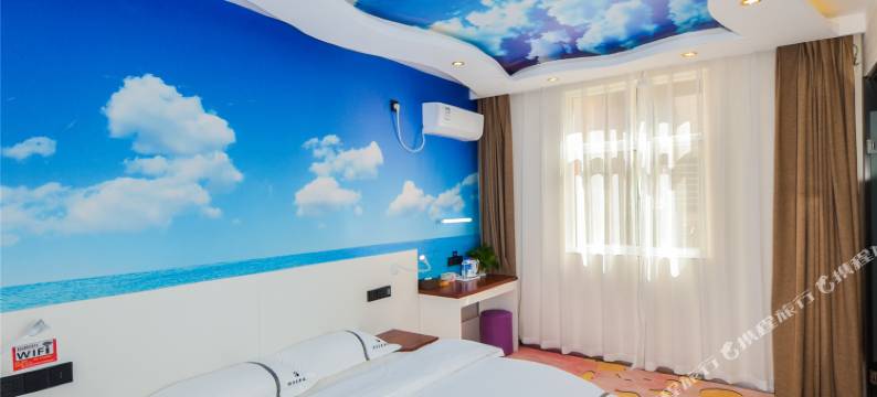 大理银宝主题酒店(大理高铁站店)图片