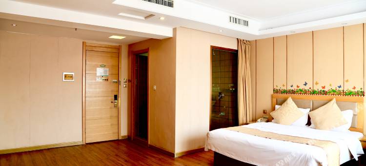 佳泰连锁商务宾馆(庄河高铁站店)图片