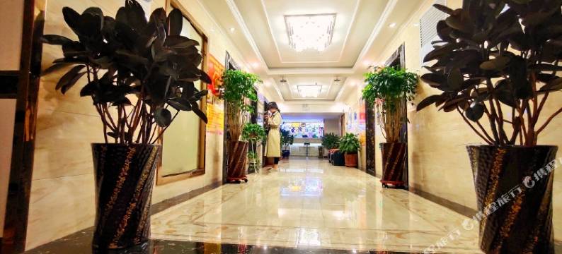 西宁圣泽酒店(新千王府井生活广场店)图片