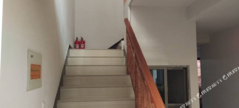 池州一家亲山庄图片