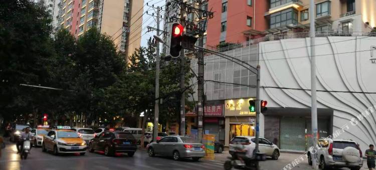 汉悦精品酒店(武汉范湖地铁站店)图片