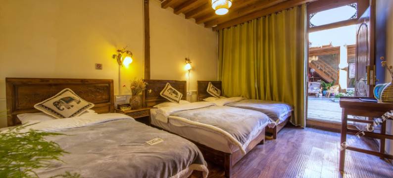 丽江甜逸时光客栈(忠义市场店)图片