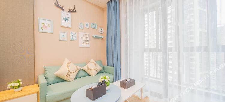 寓米欢聚公寓(广州珠江新城富力东山新天地店)图片