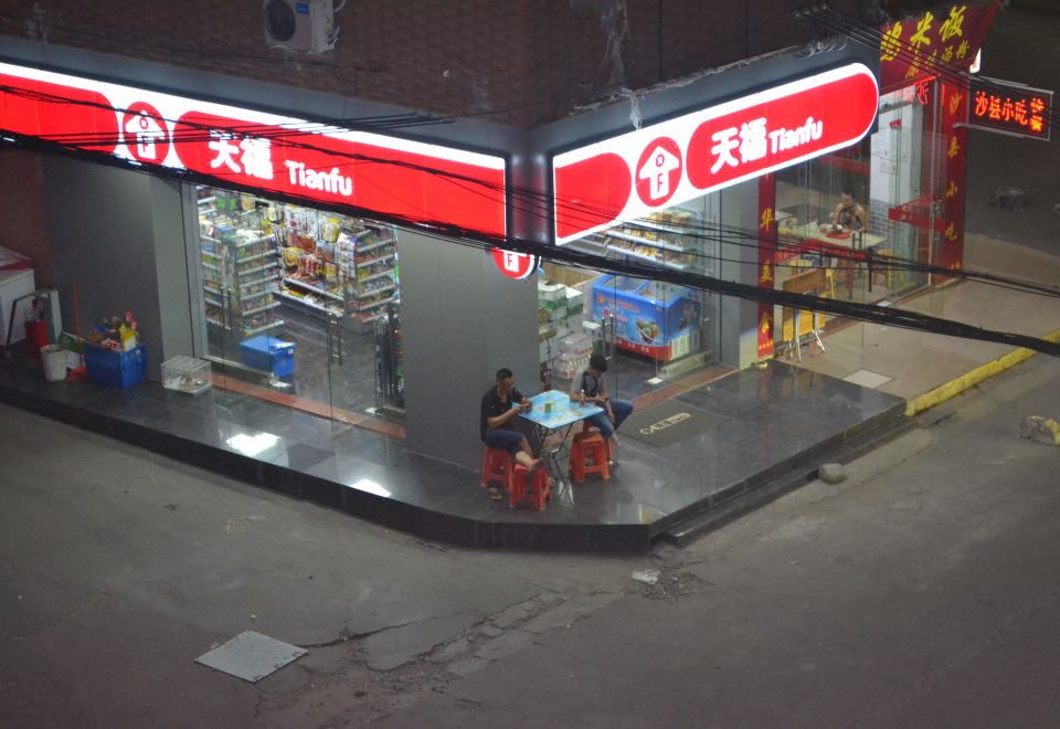 酒店外观