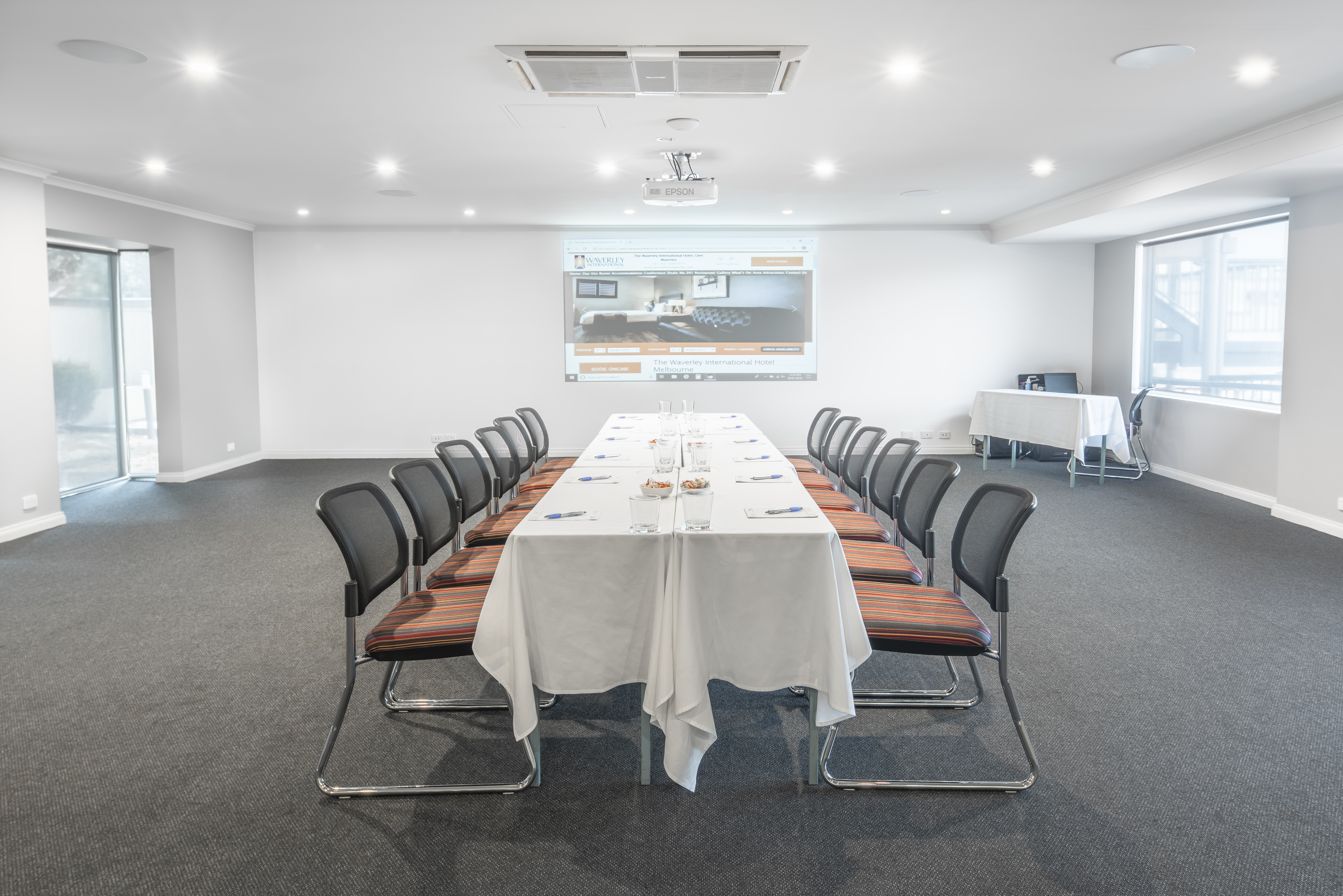 The Waverley International Hotel Over view