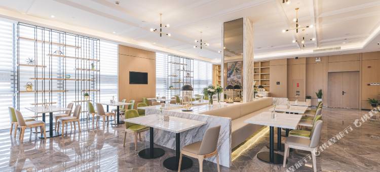 南京仙林大道金马路亚朵酒店图片