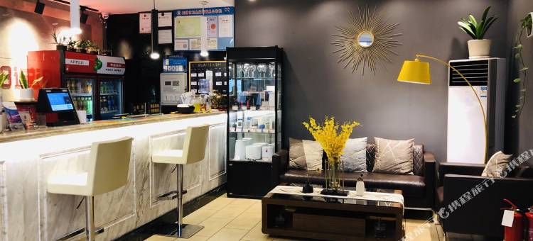 都市118连锁酒店(天津咸水沽月坛商厦店)图片