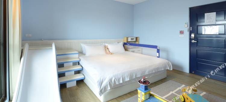 宜兰蝴蝶结溜滑梯亲子民宿图片