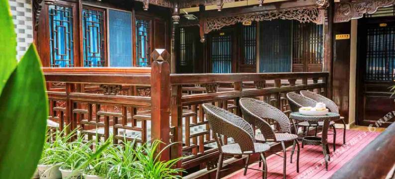 青城山小楼客栈图片