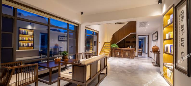 心悟山居(张家界武陵源景区店)图片