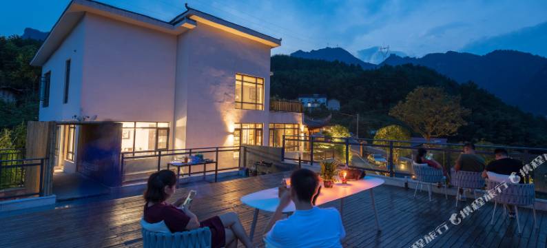 心悟山居(张家界武陵源景区店)图片