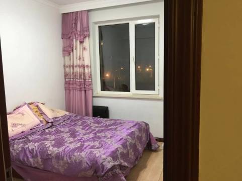 高端时尚民宿(向阳路分店)