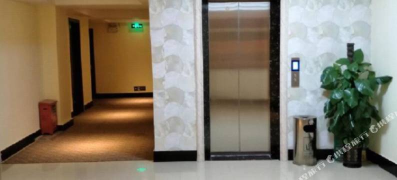 化州三和商务宾馆图片