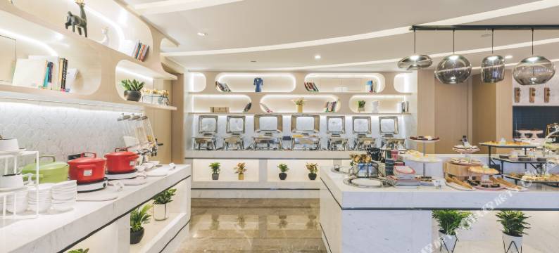 南京站红山动物园亚朵酒店图片