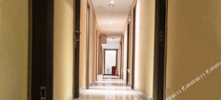 OYO哈尔滨润丰快捷宾馆(龙塔国际会展中心店)图片