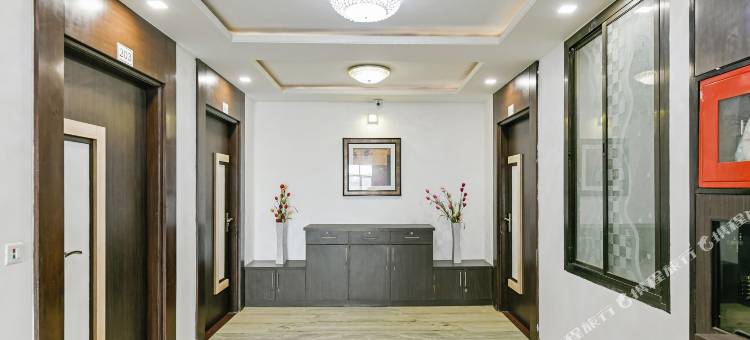 Fabhotel签名旅馆(FabHotel Signature Inn)图片