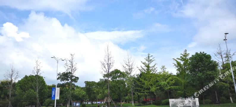 恒8连锁酒店(杭州良渚店)图片