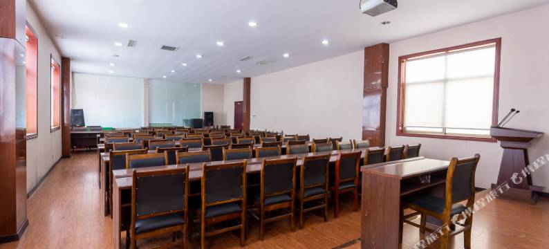 成县辰瑞商务酒店图片