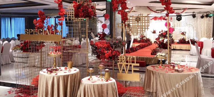 湖州华亭宾馆(衣裳街爱山银泰城店)图片