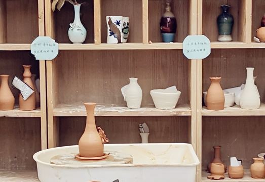 Alley Sunshine Hostel (Suzhou Zhuozhengyuan Pingjiang Road) Hotel Overview