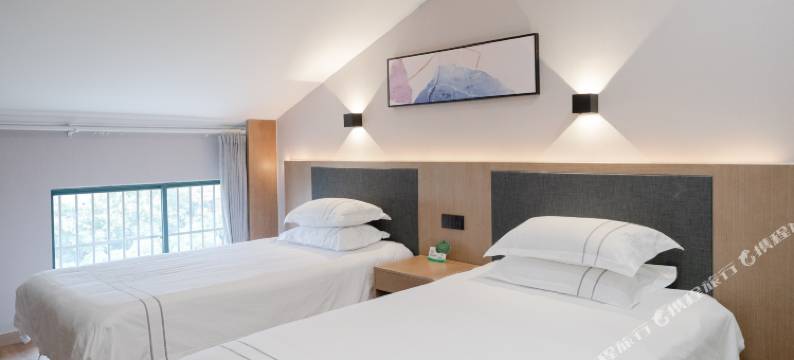 润家电影酒店(湖州市区店)图片