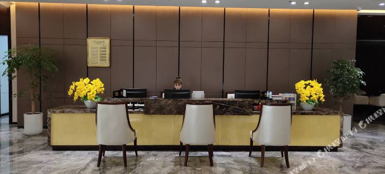 重庆成都信息工程大学培训中心酒店(重庆江北机场店)图片