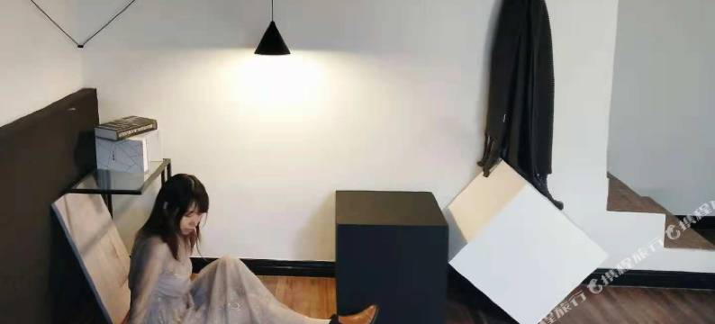 上海黑尾公寓图片