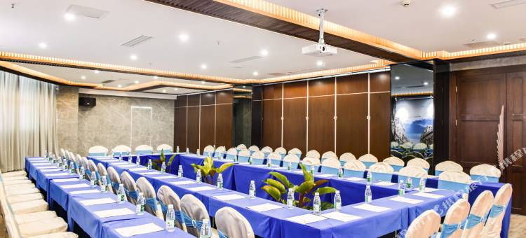 天成大酒店(文昌中学高铁站店)图片