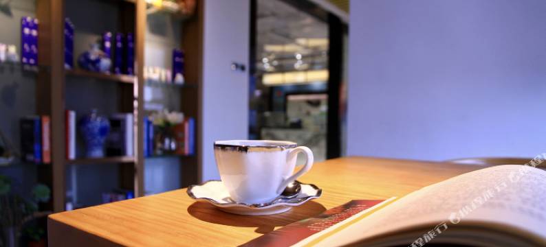 青花里艺术酒店(南宁火车东站东盟盛天地店)图片