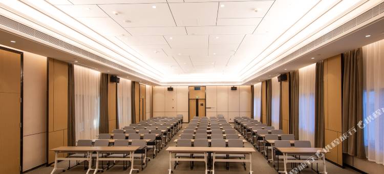 长沙IFS国金中心芙蓉广场亚朵酒店图片