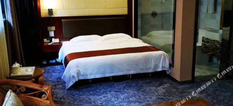 镇安正和假日酒店图片