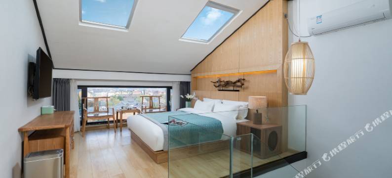 泸沽湖洛隐人文酒店图片